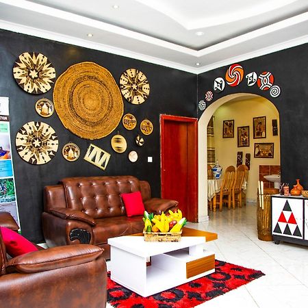 Virunga Homestays Рухенгері Екстер'єр фото